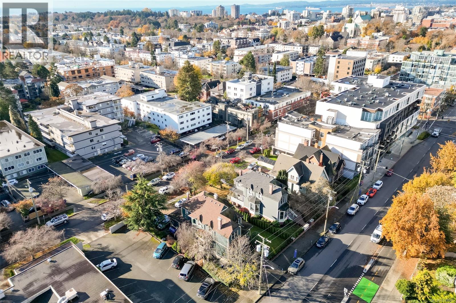 1141 Fort St, Victoria