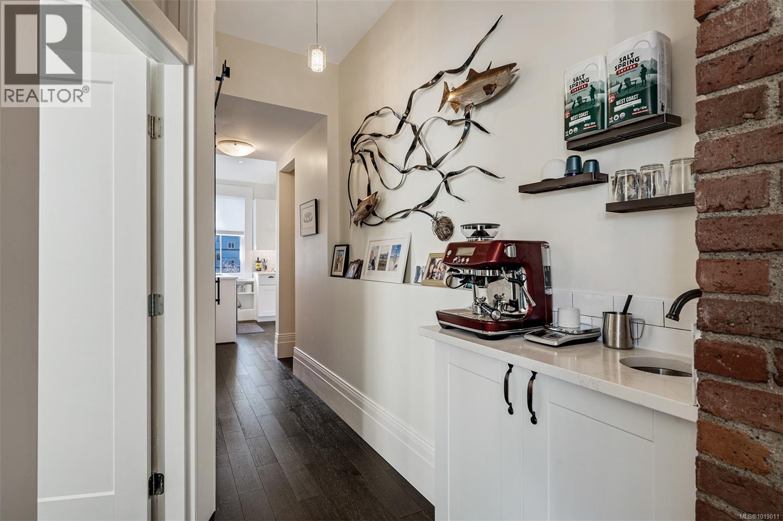 1141 Fort St, Victoria