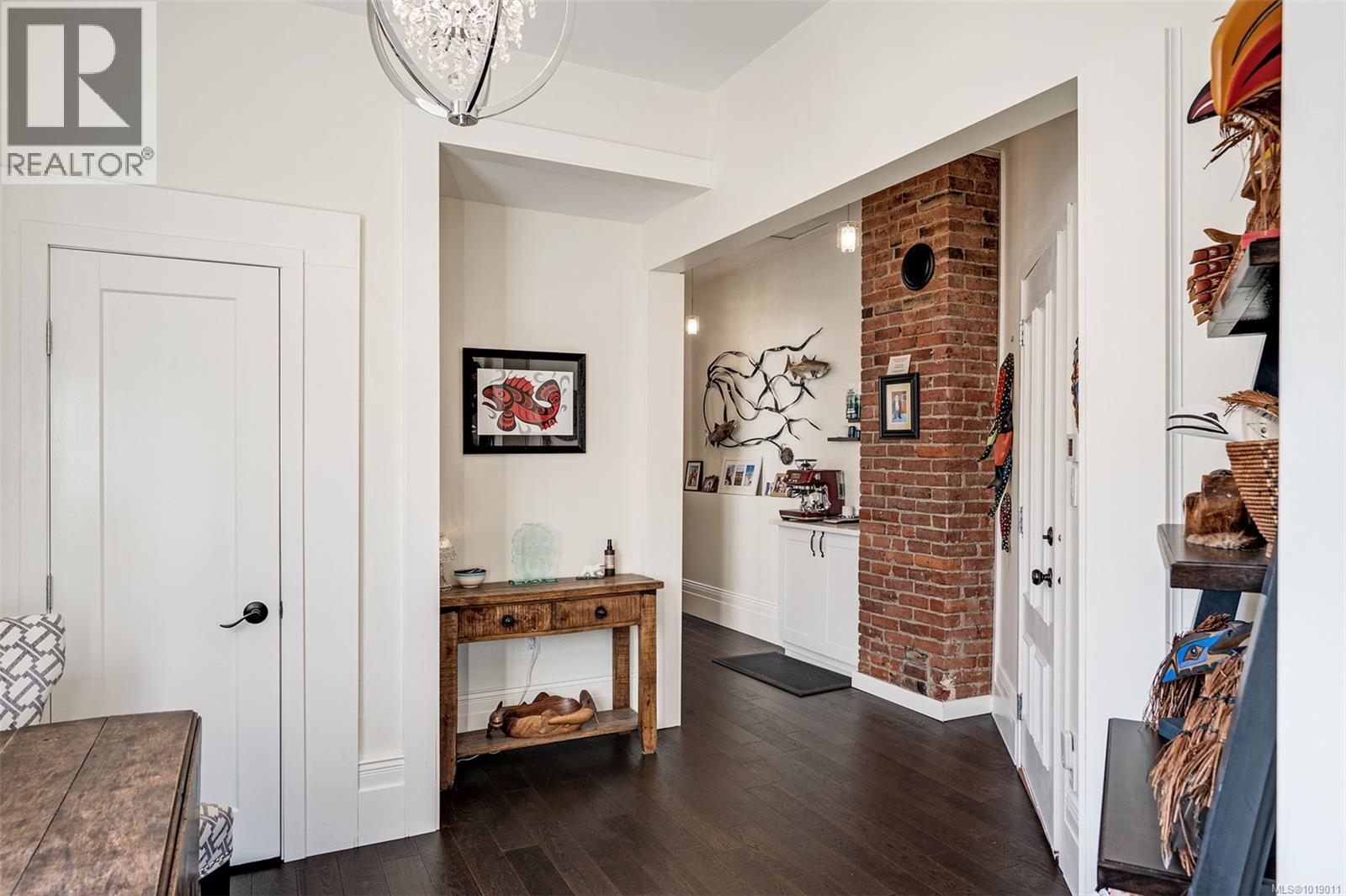 1141 Fort St, Victoria