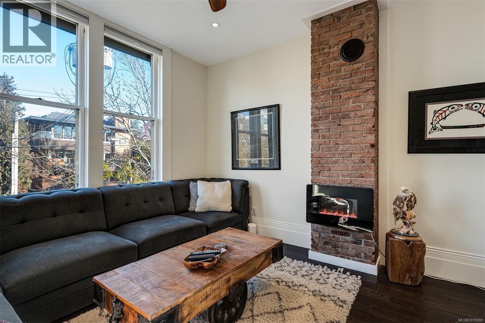  1141 Fort Street, Victoria