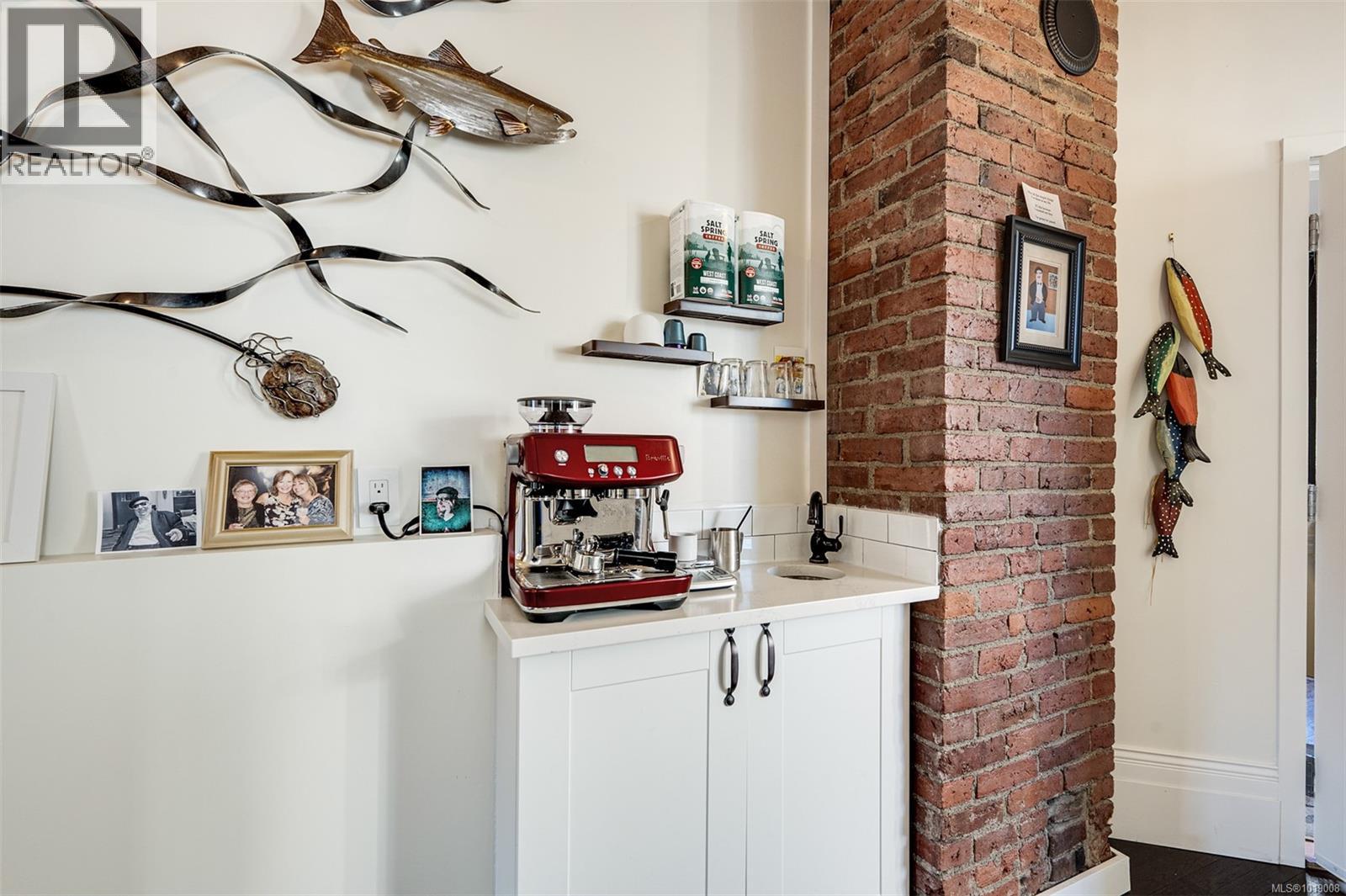  1141 Fort Street, Victoria