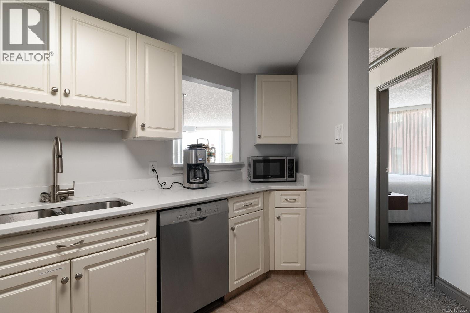 401 1234 Wharf Street, Victoria