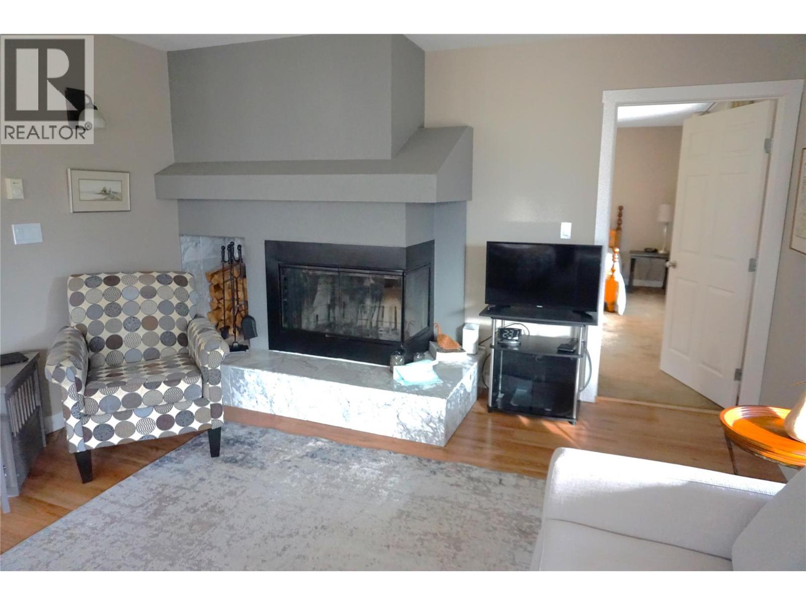 5054 Riverview Road Unit# 10, Fairmont Hot Springs