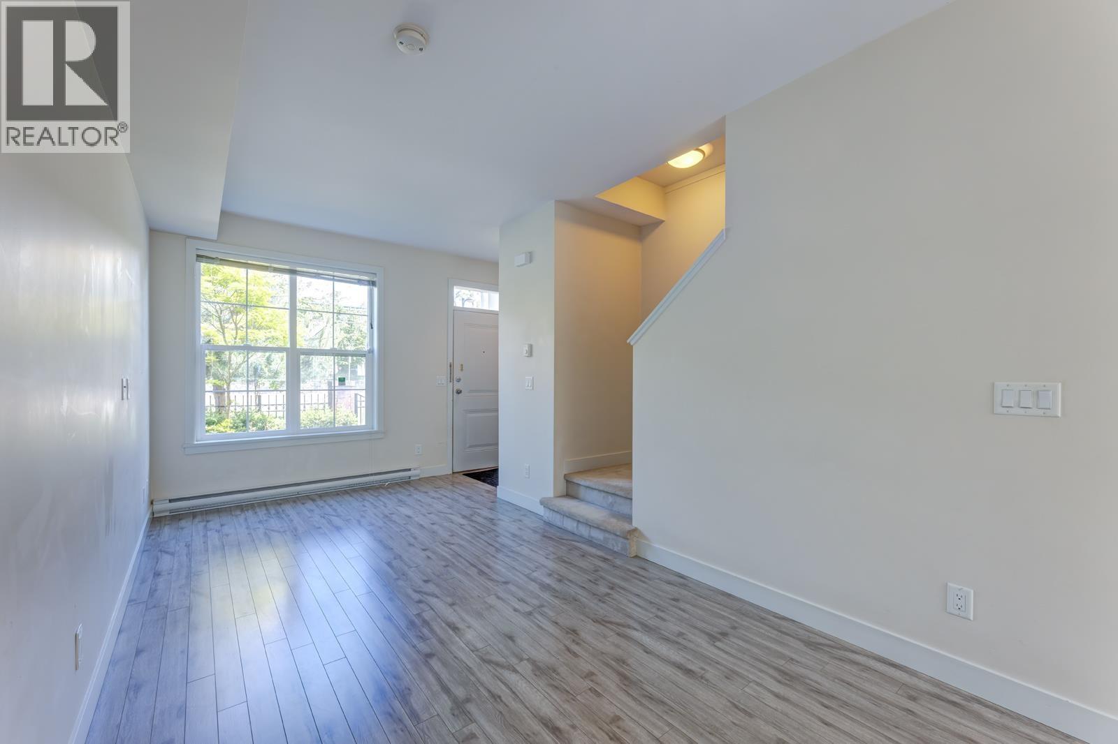 27 7458 BRITTON STREET, Burnaby