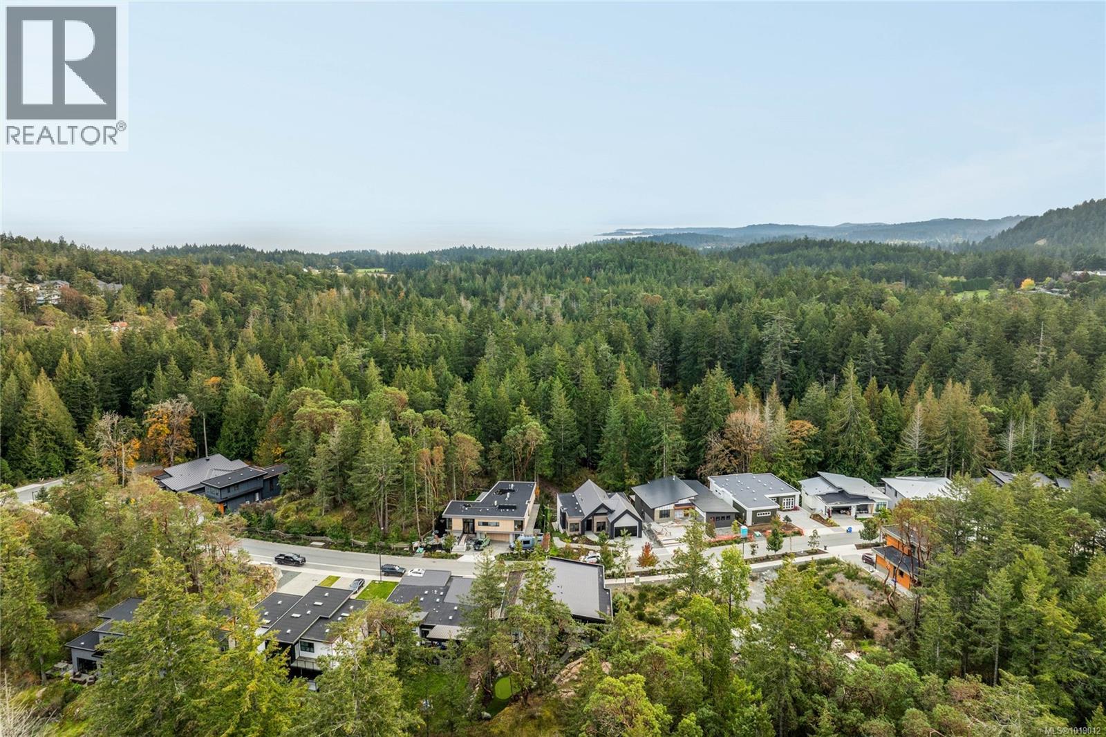 640 Medalist Ave, Colwood