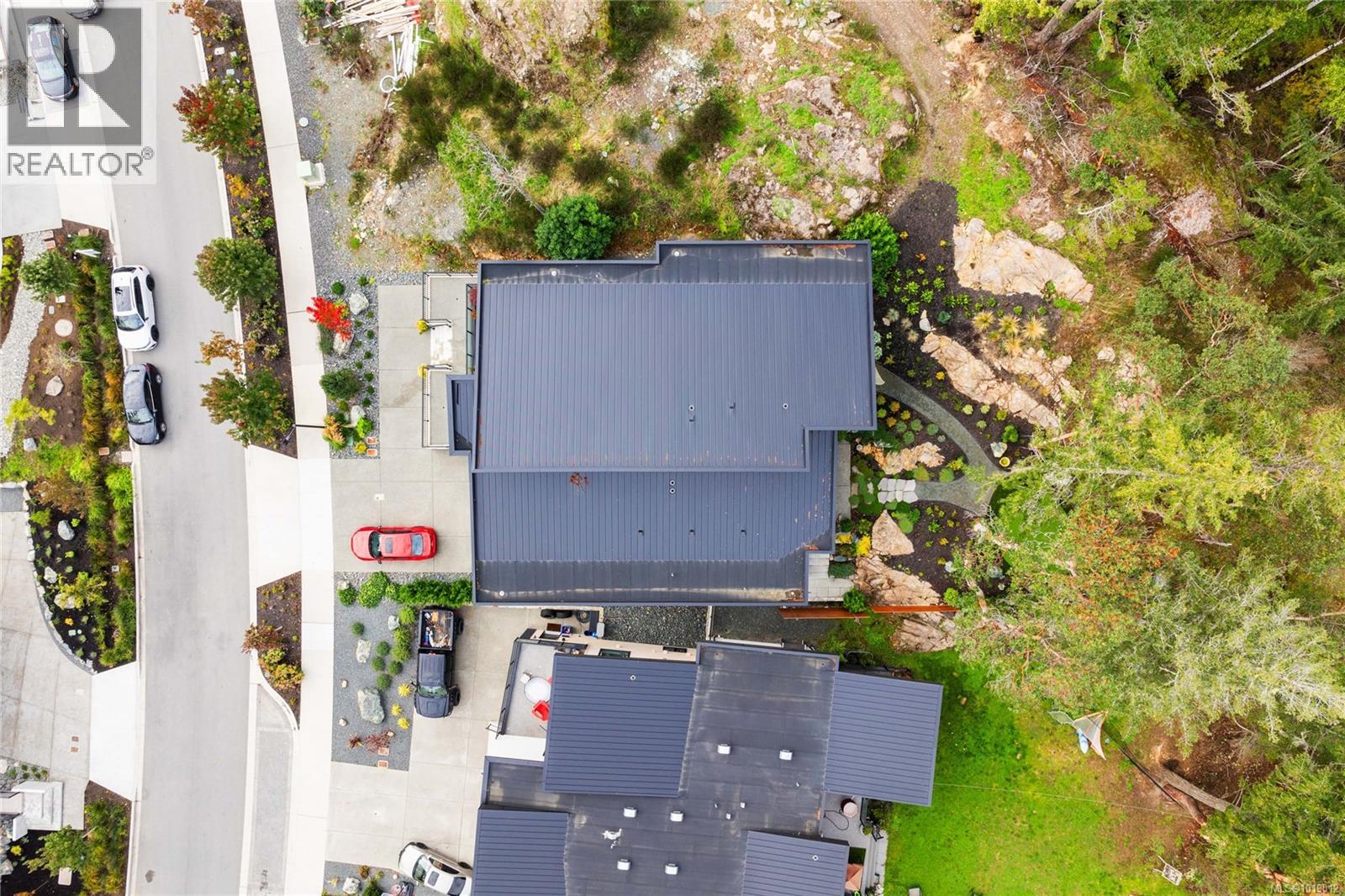 640 Medalist Ave, Colwood