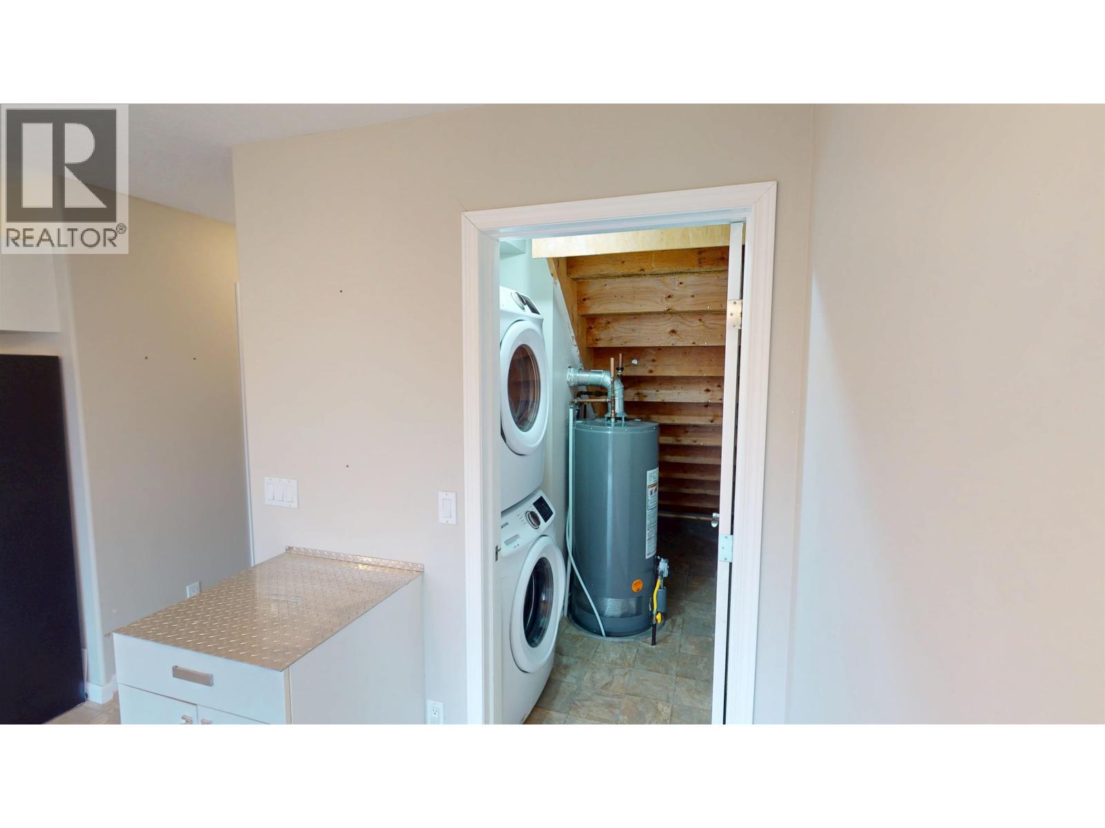 10711 89 STREET, Fort St. John