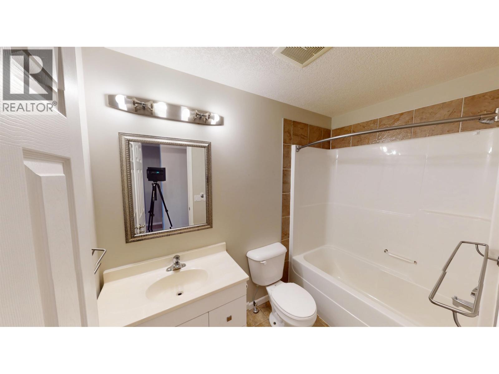 10711 89 STREET, Fort St. John