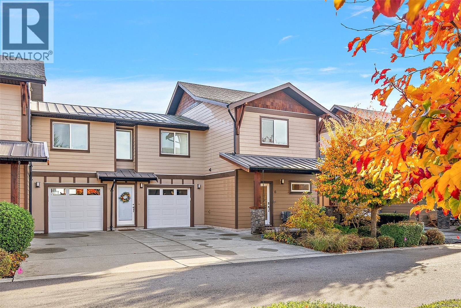 1893 Prosser Rd, Central Saanich - Exteriors - Full Complex View - Photo 5