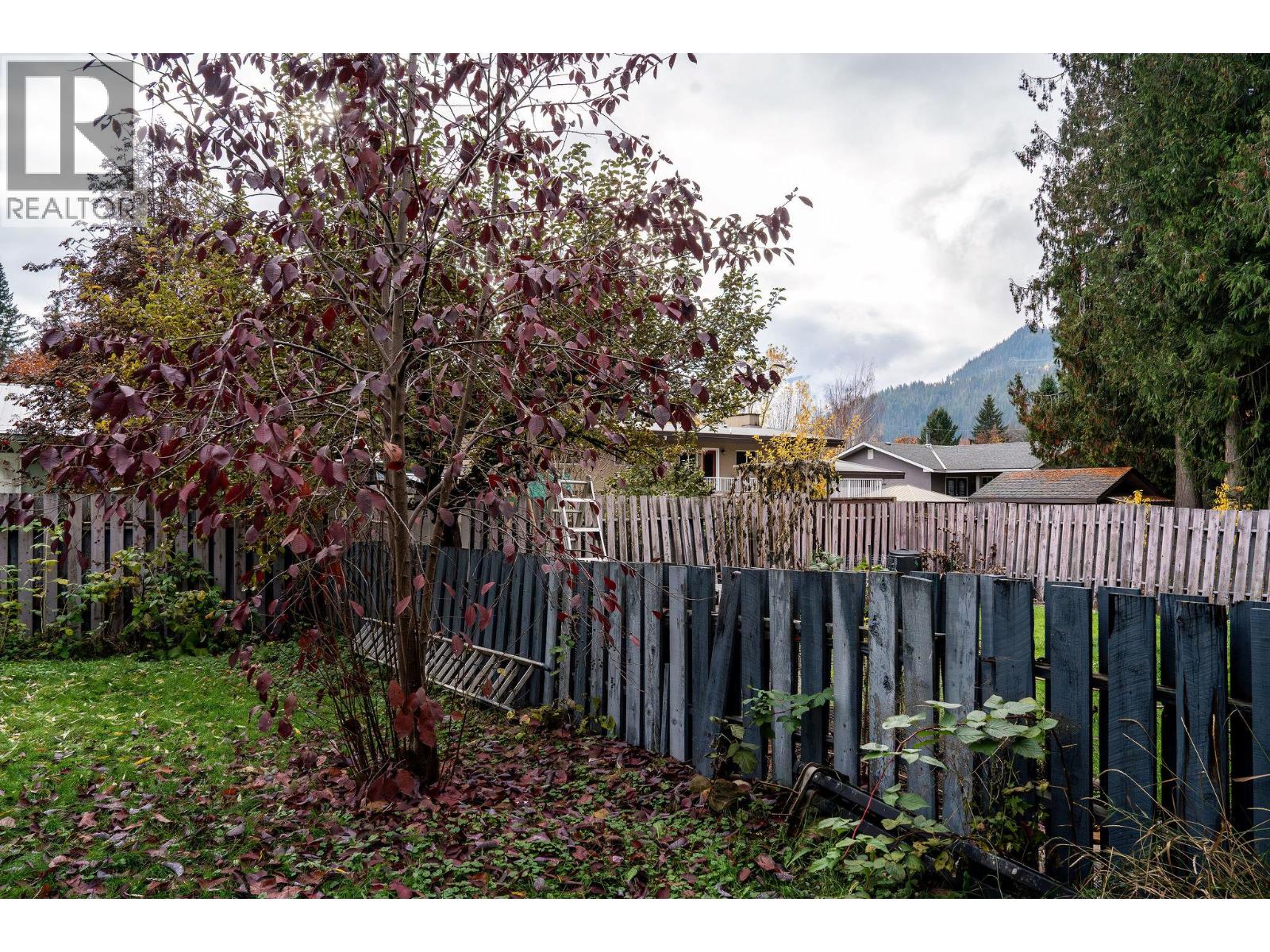 1971 Fairway Road Unit# A, Revelstoke