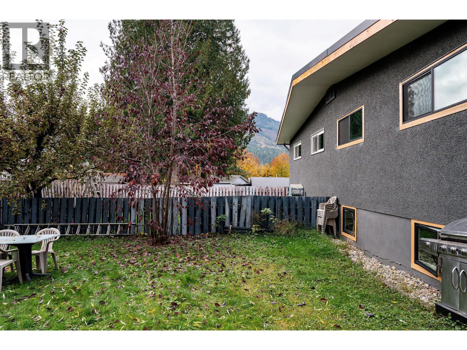 1971 Fairway Road Unit# A, Revelstoke