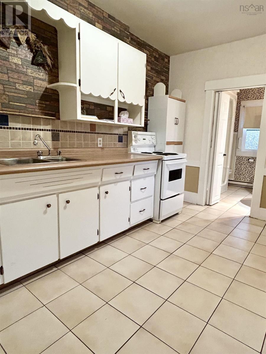 Property 7 of 25 of 12 Hector Street