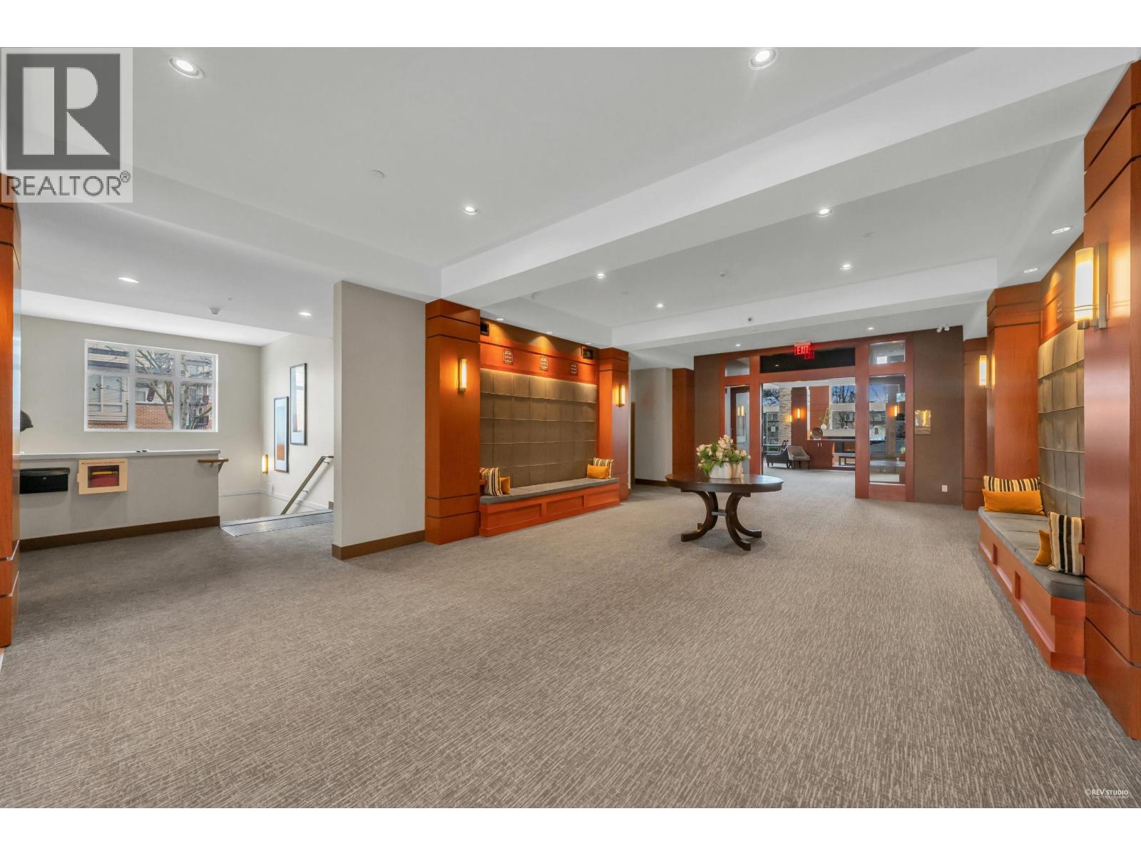 2404 3096 WINDSOR GATE, Coquitlam