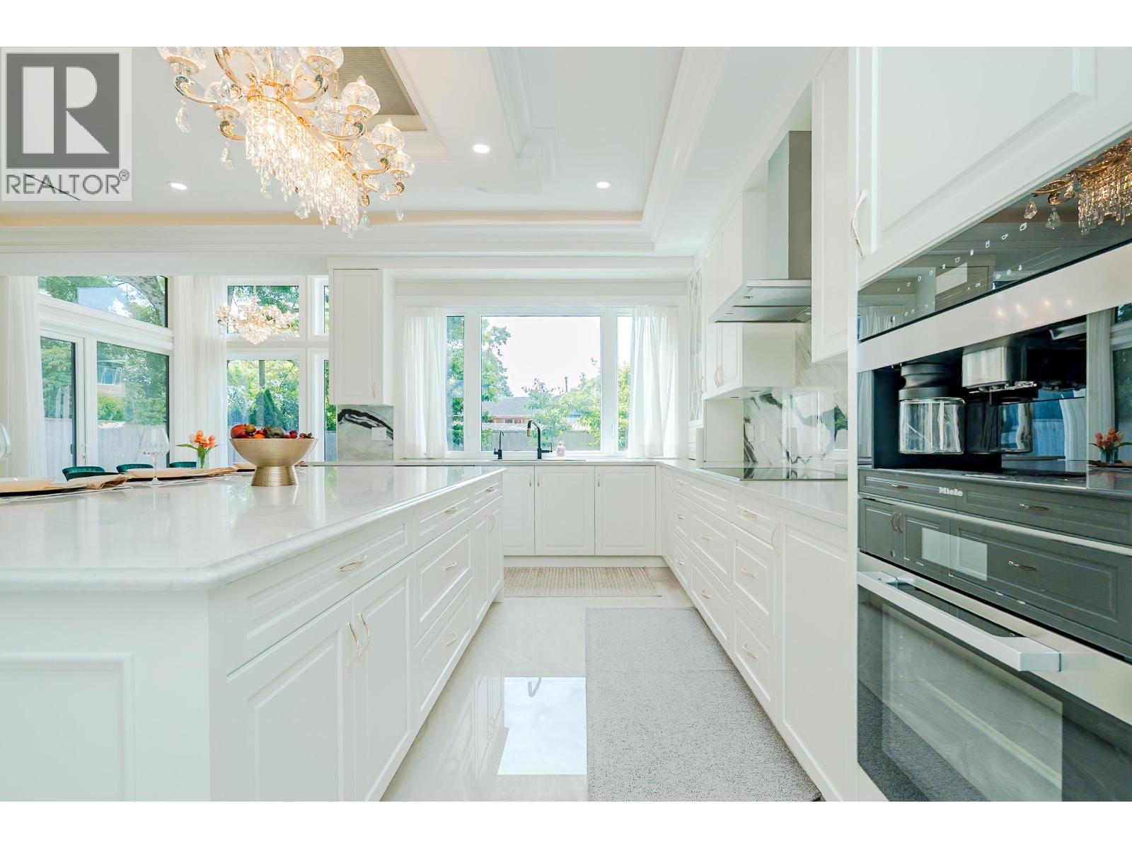 9491 DESMOND ROAD, Richmond