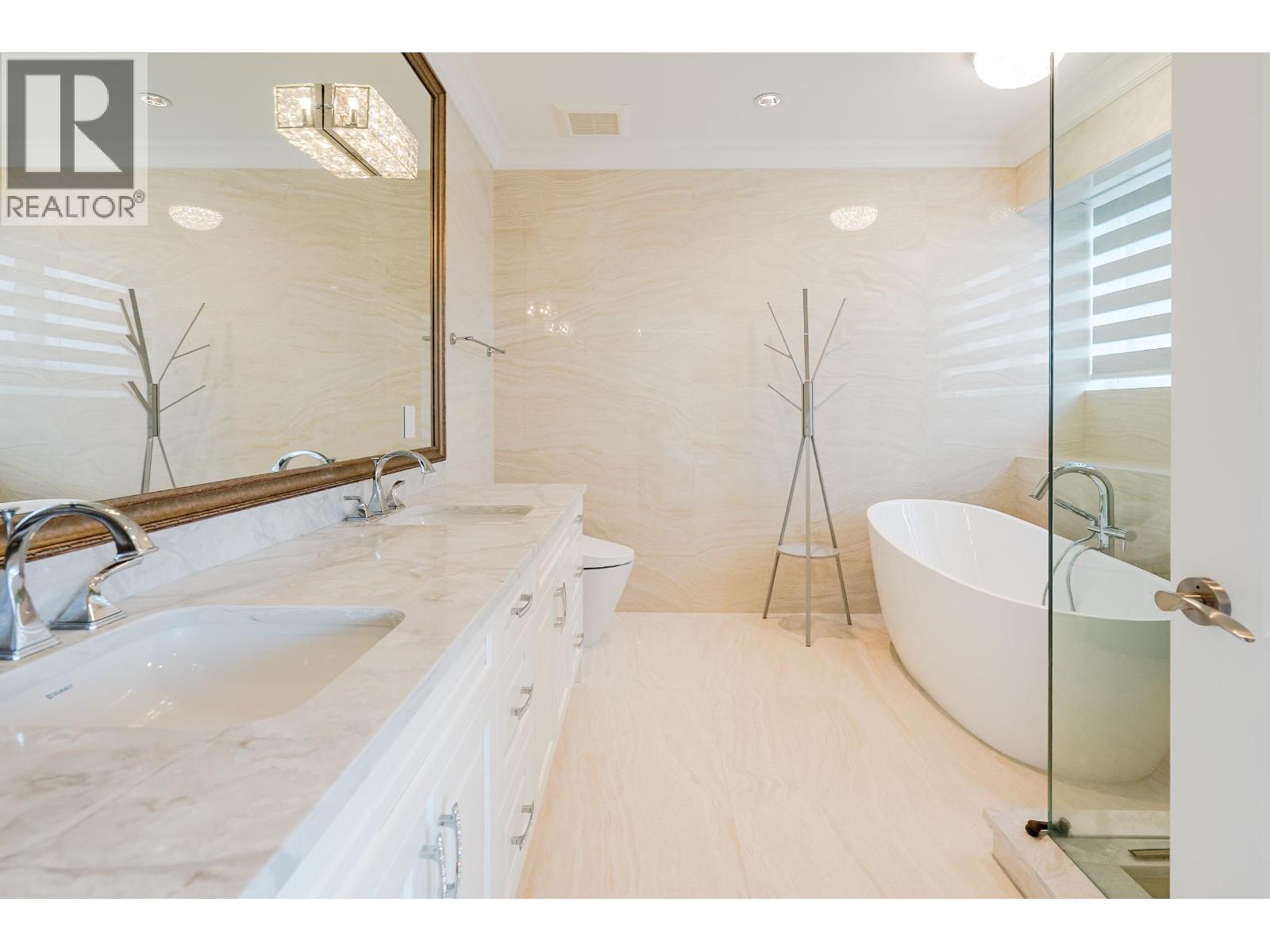 9491 DESMOND ROAD, Richmond