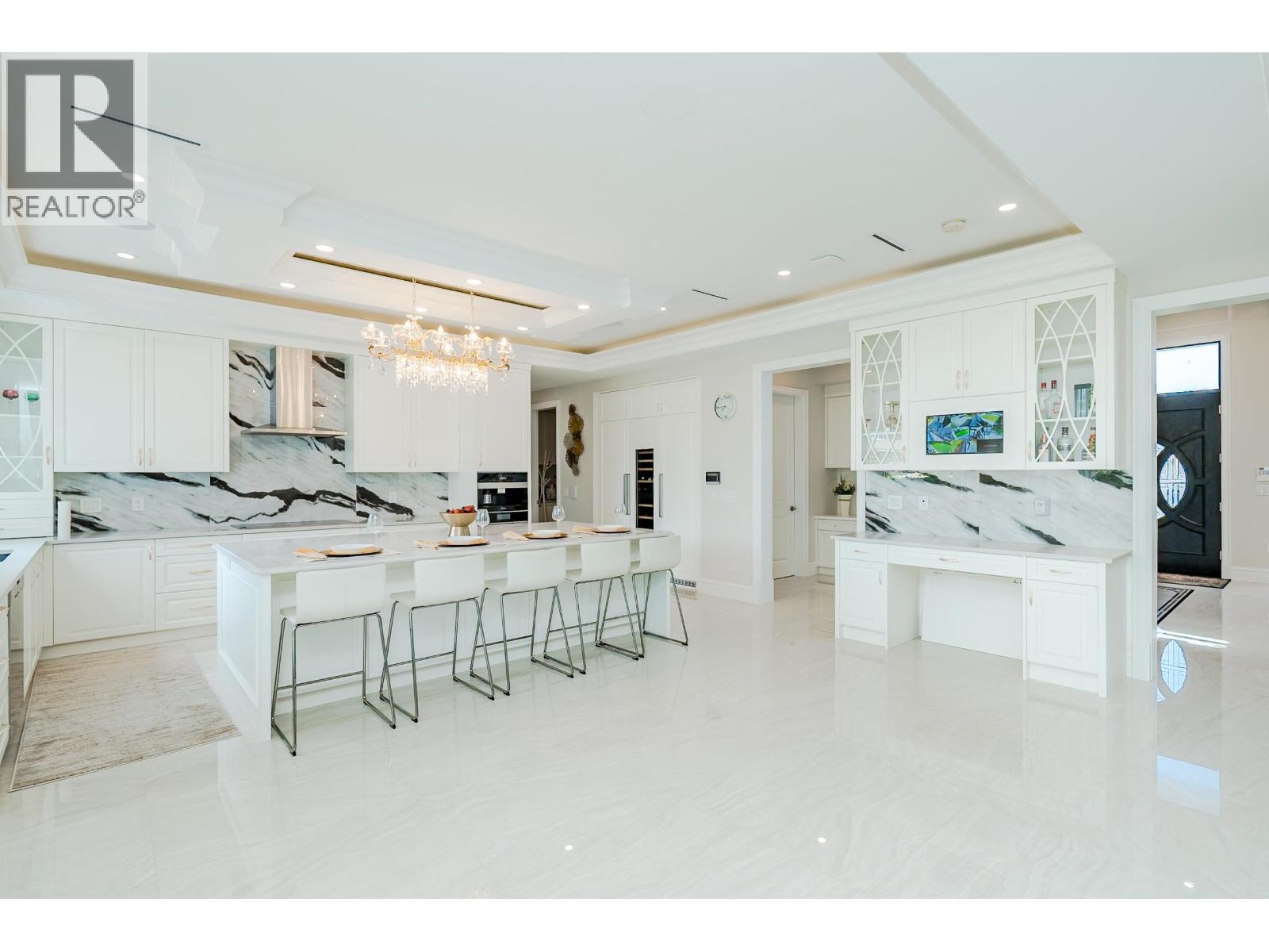 9491 DESMOND ROAD, Richmond