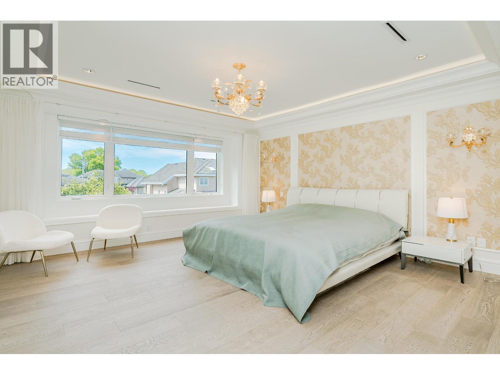 9491 DESMOND ROAD, Richmond