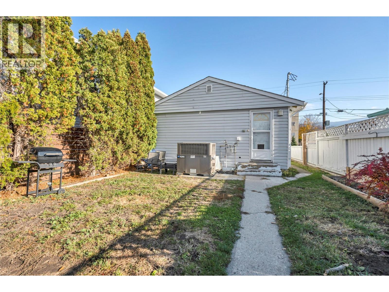 389 Brunswick Street, Penticton