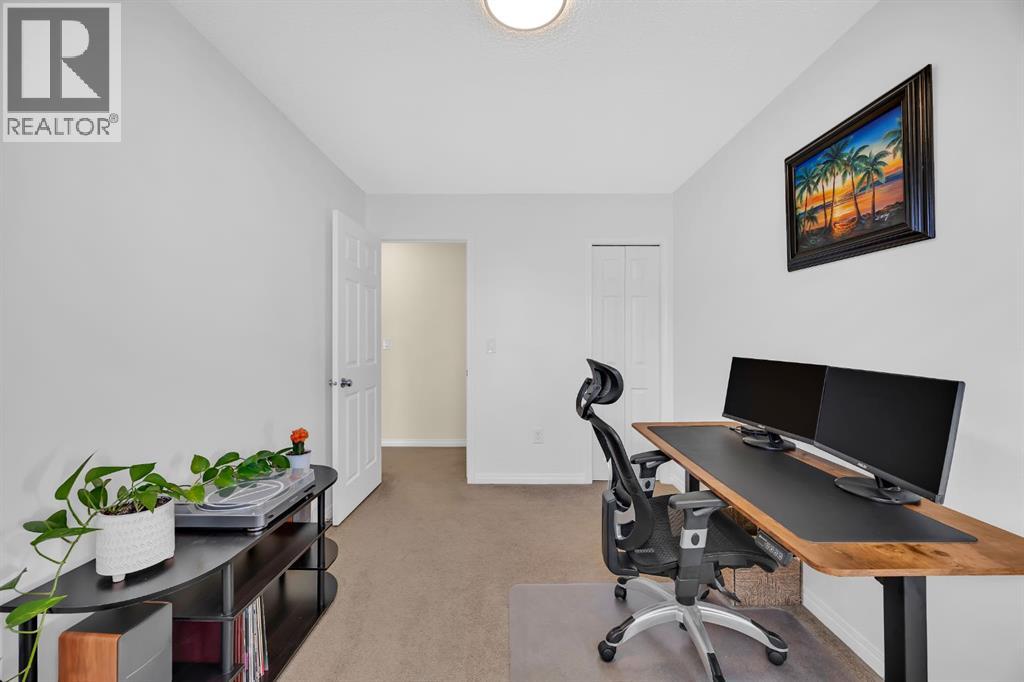 Single Family House for Sale in  Country Village Manor NE Country Hills Village Calgary 