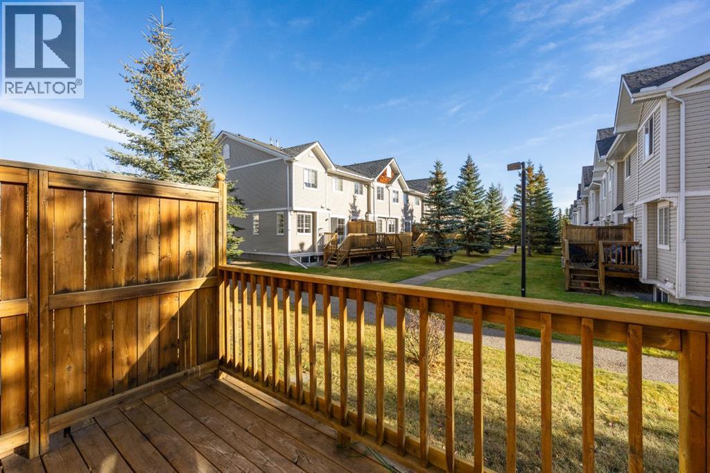 Single Family House for Sale in  Country Village Manor NE Country Hills Village Calgary 