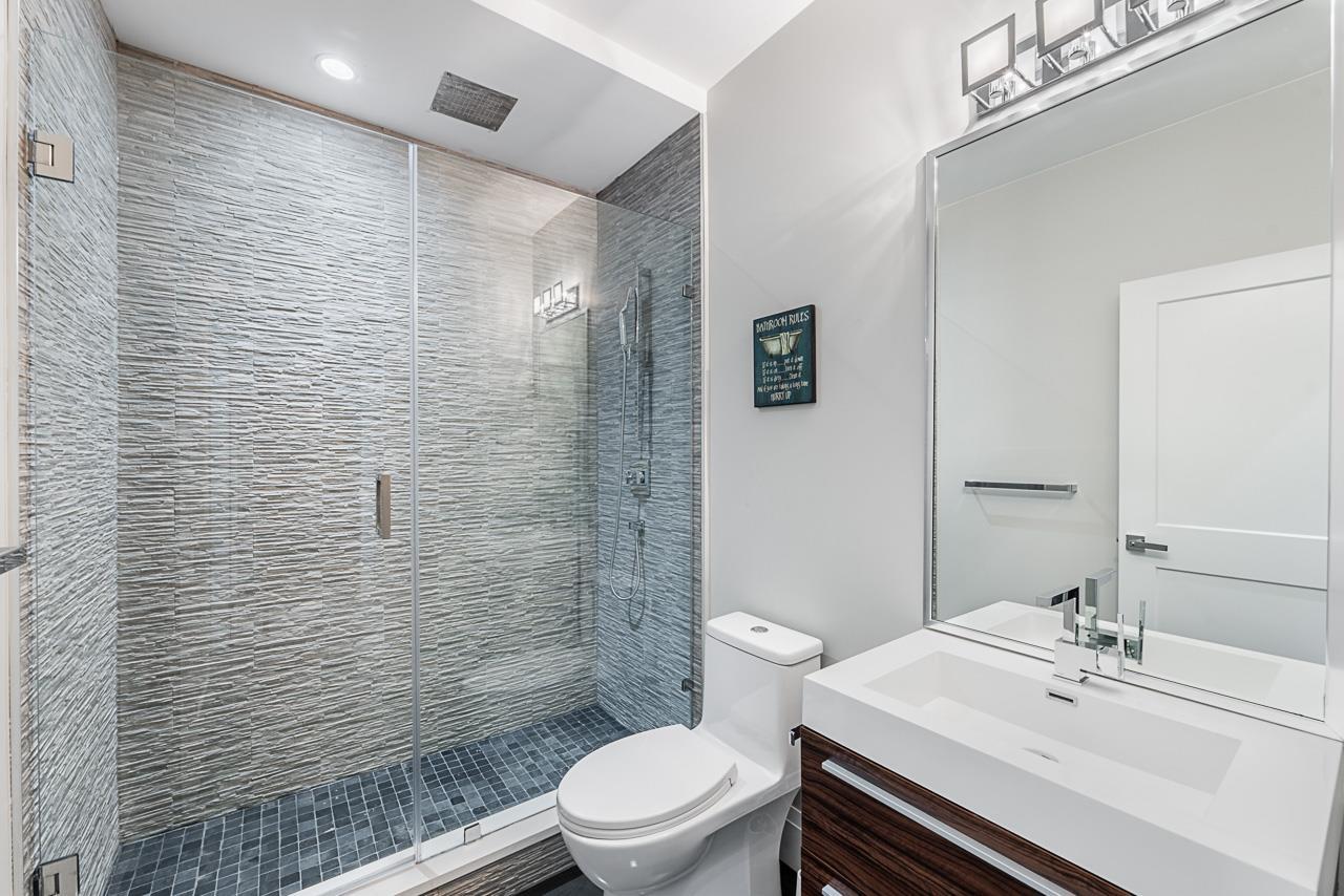 21795 86A AVENUE, Langley