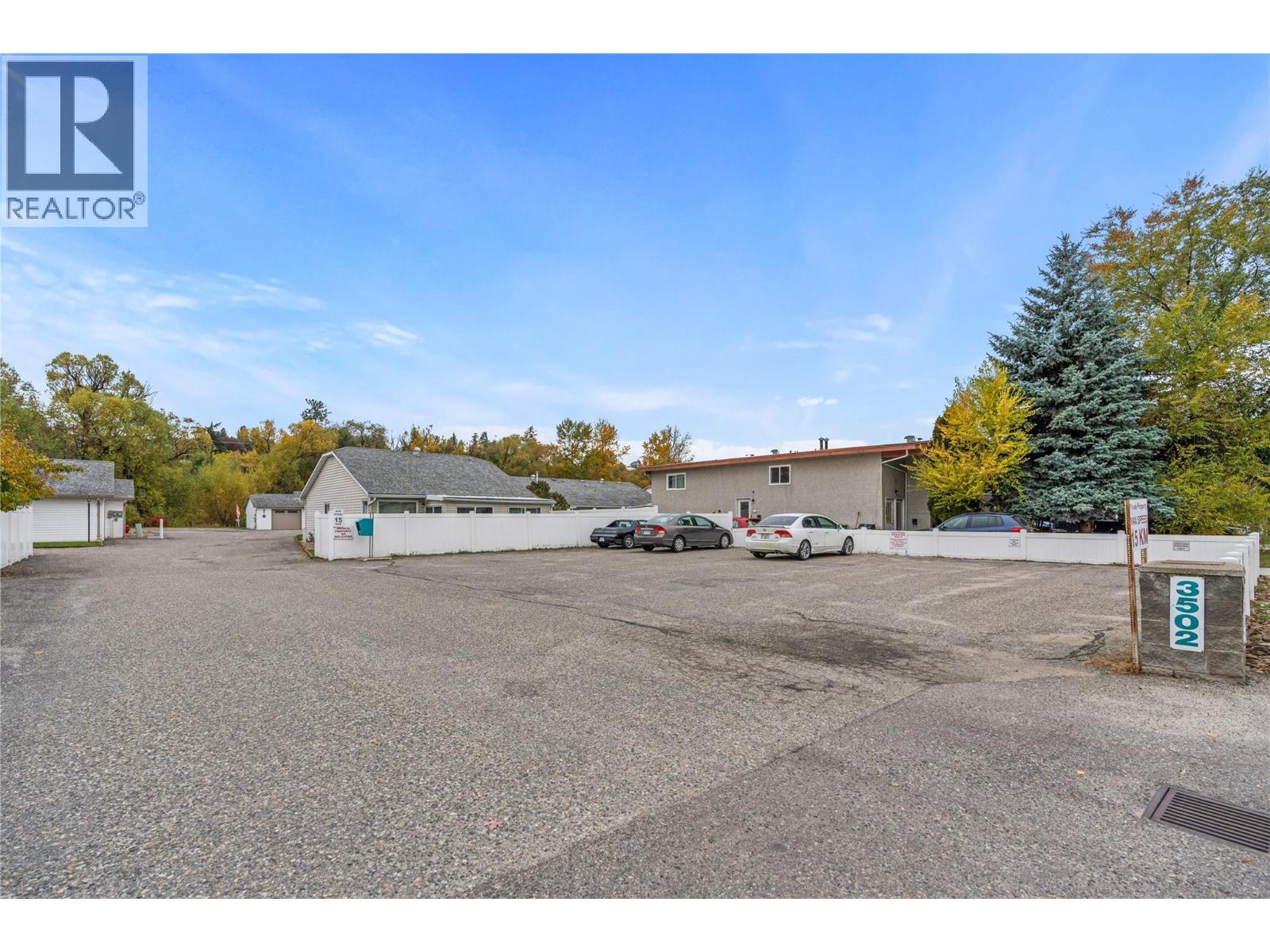 3 3502 24 Avenue, Vernon