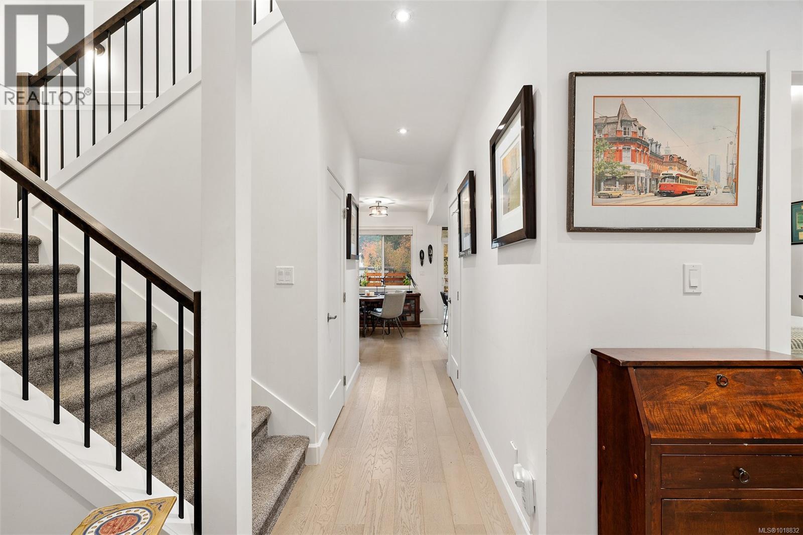 5869 Deuchars Dr, Duncan