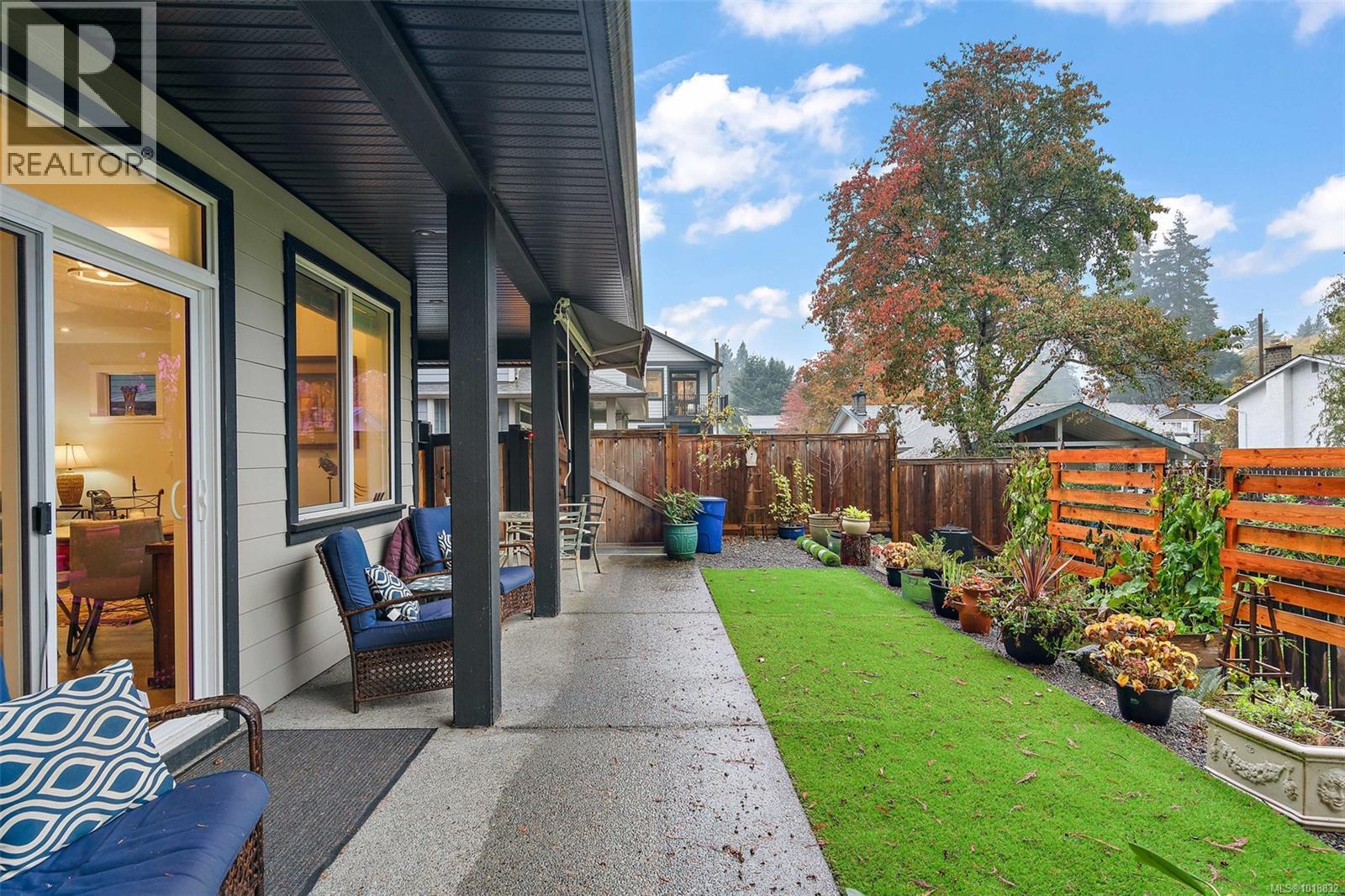 5869 Deuchars Dr, Duncan