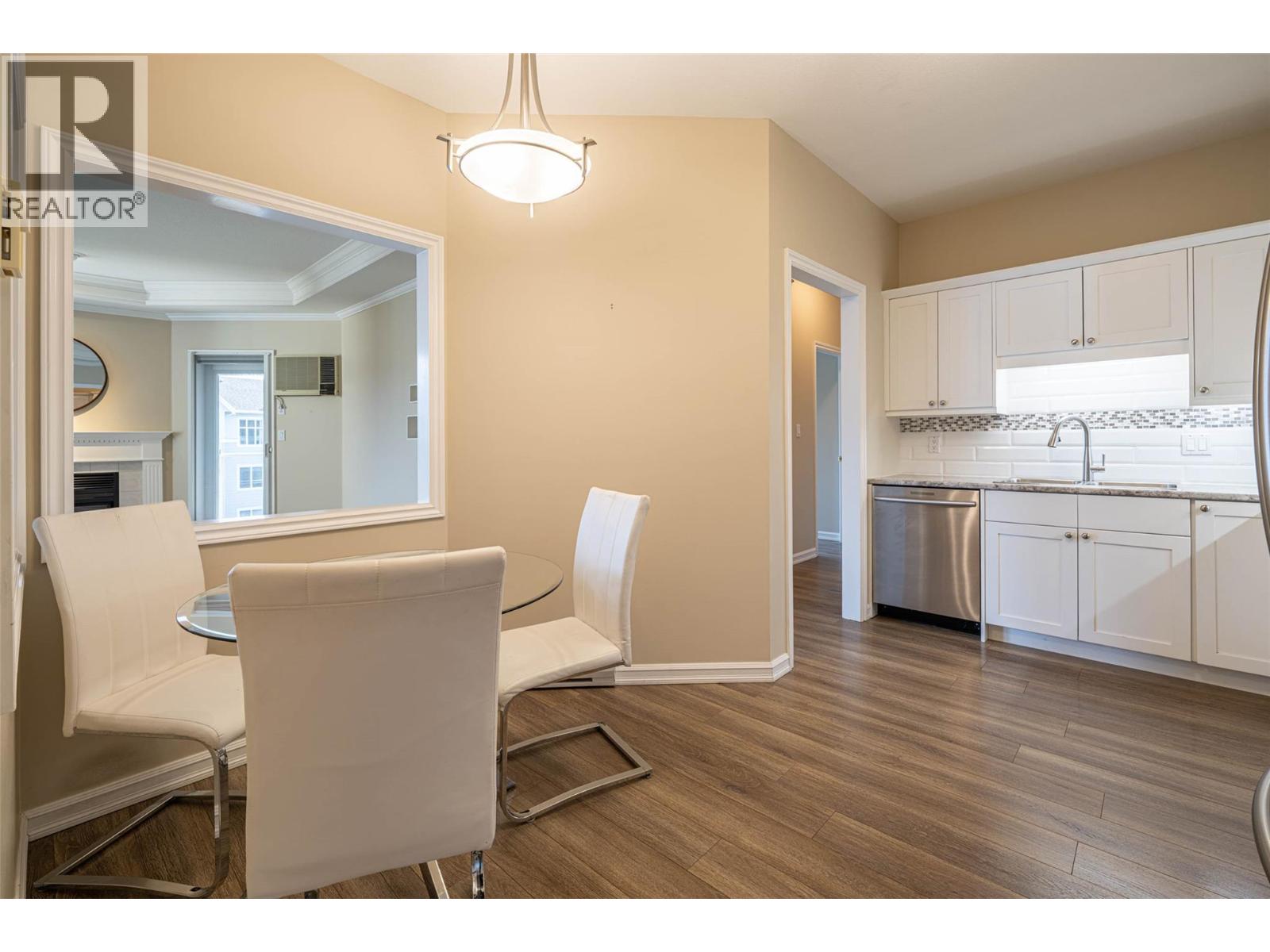 3300 Centennial Drive Unit# 411, Vernon