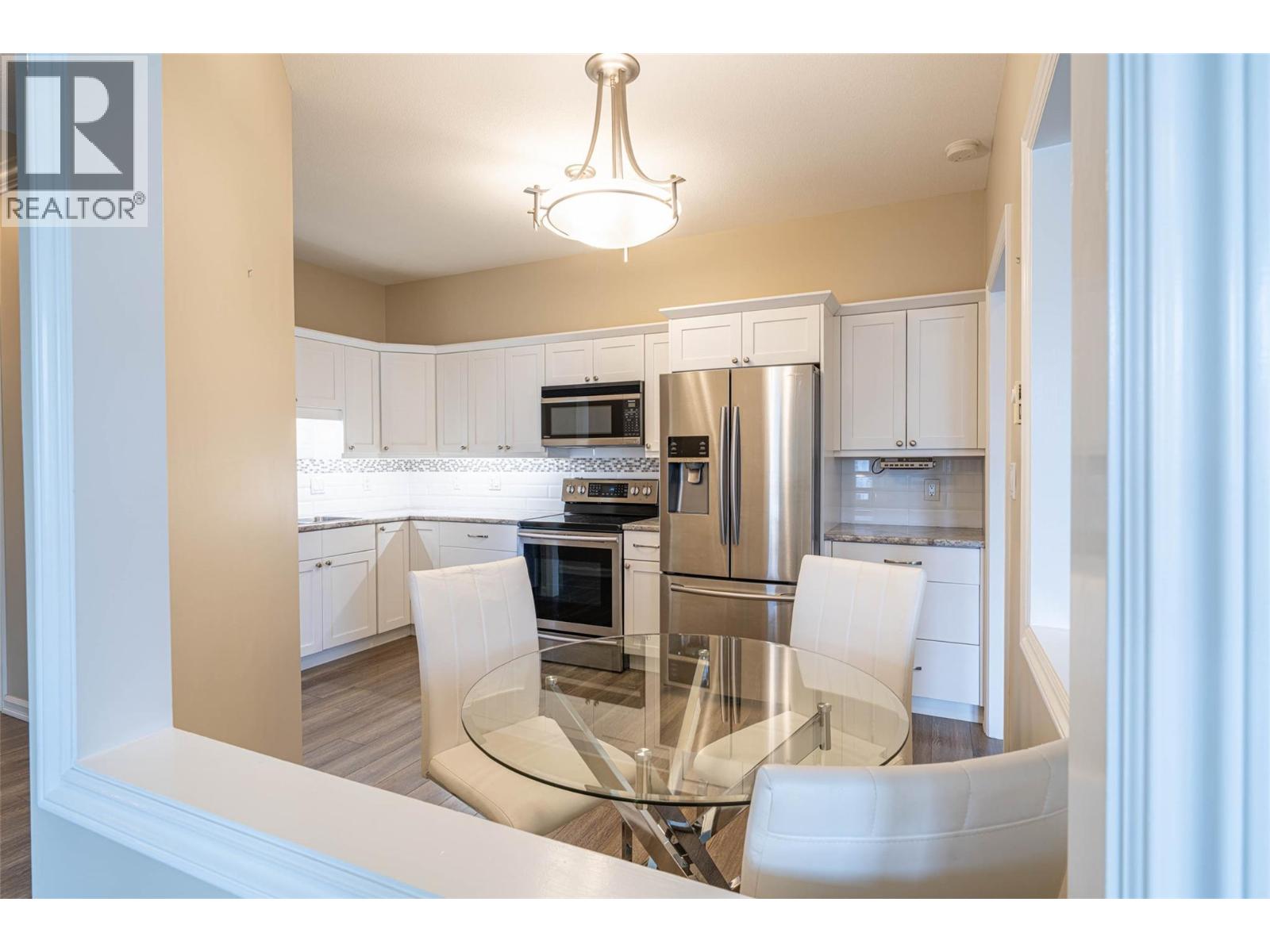 3300 Centennial Drive Unit# 411, Vernon