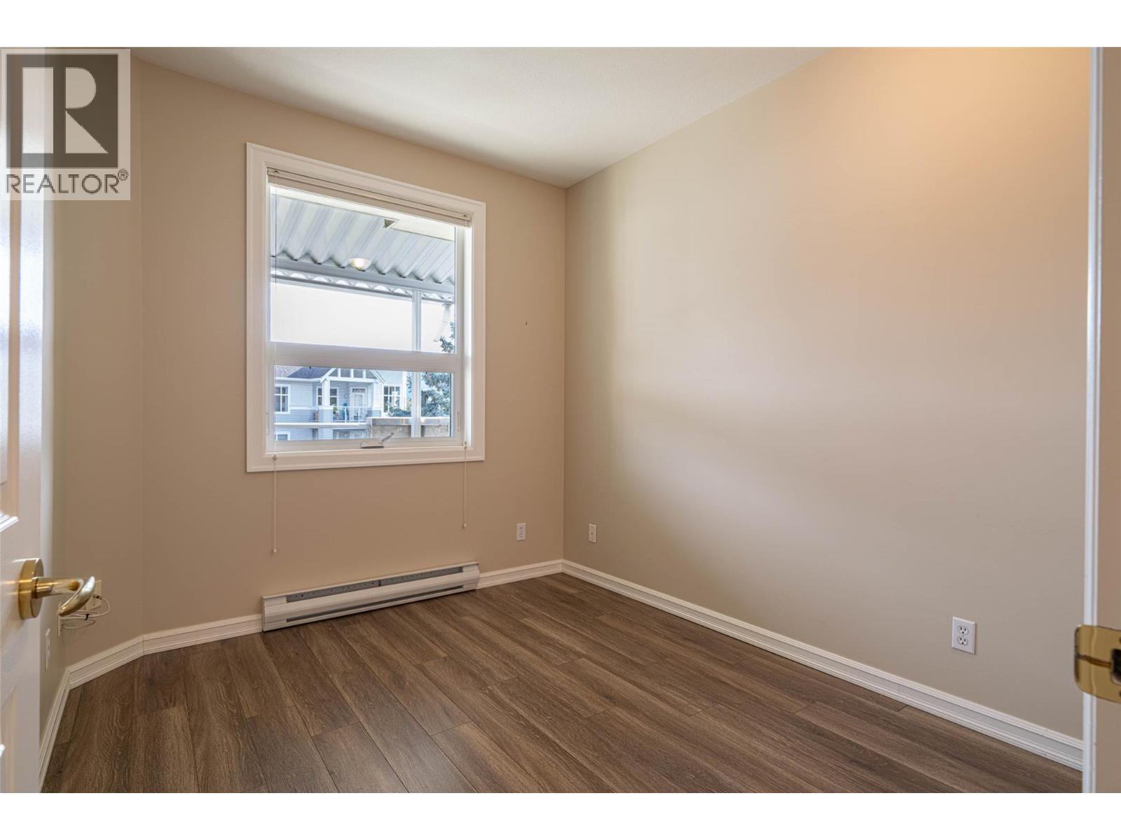 3300 Centennial Drive Unit# 411, Vernon