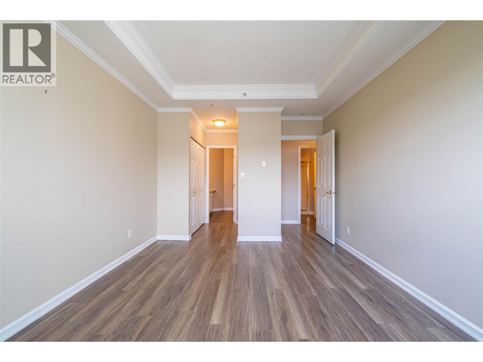 3300 Centennial Drive Unit# 411, Vernon