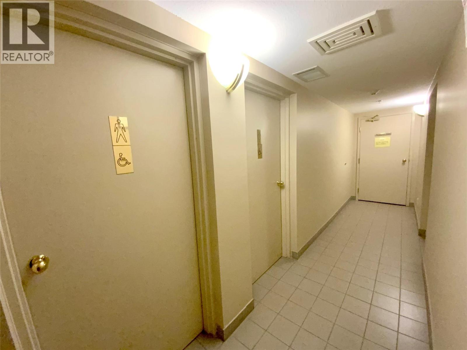 3300 Centennial Drive Unit# 411, Vernon