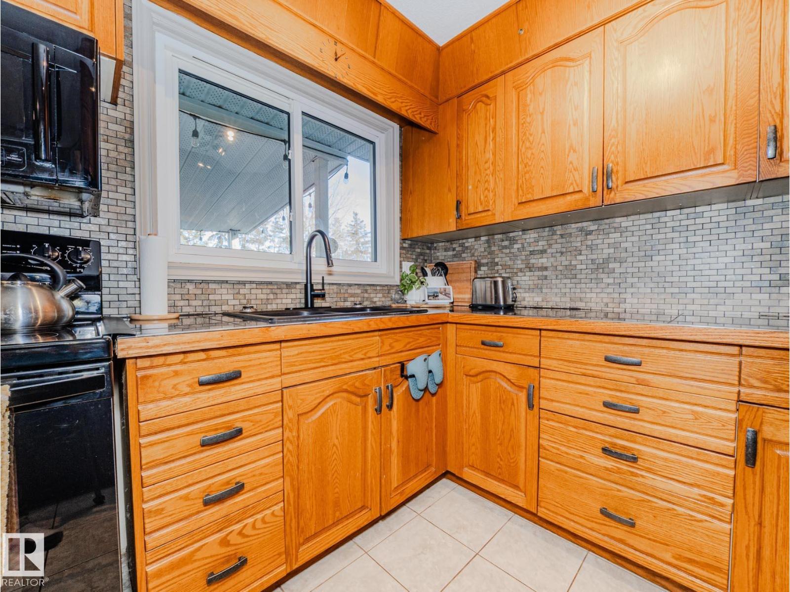 97 MARION DR, Sherwood Park