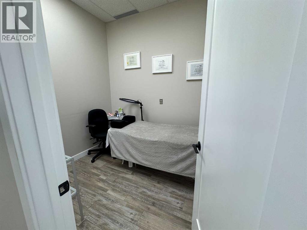 Business for Sale in  Sage Vly Common NW Sage Hill Calgary 