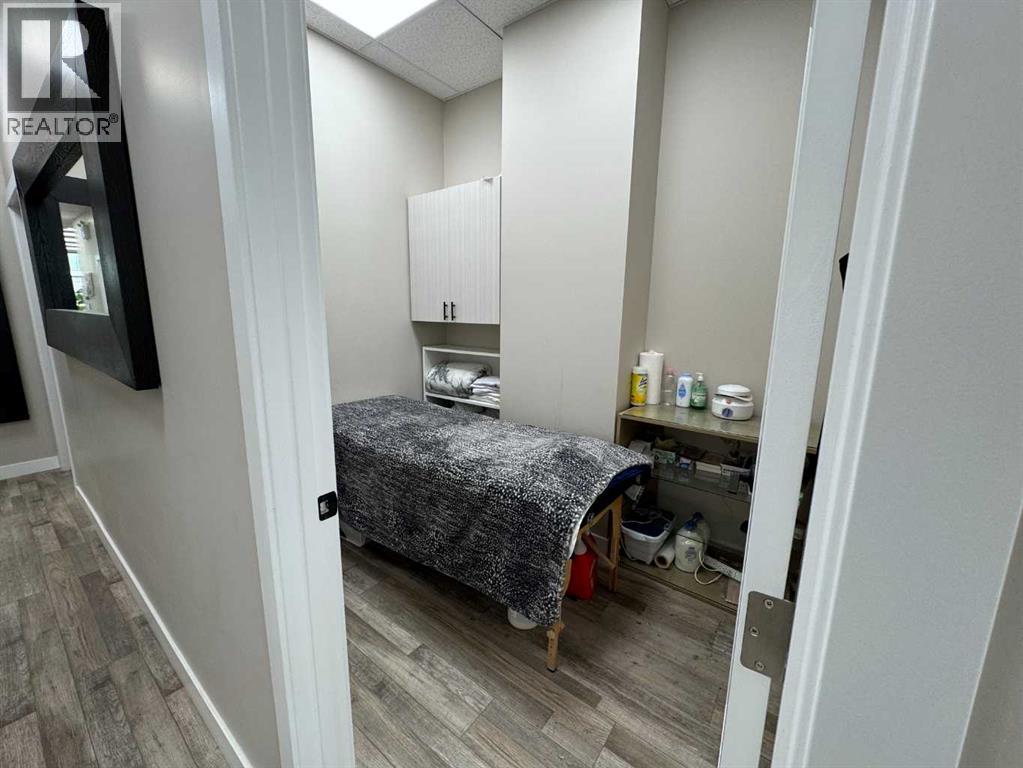 Business for Sale in  Sage Vly Common NW Sage Hill Calgary 