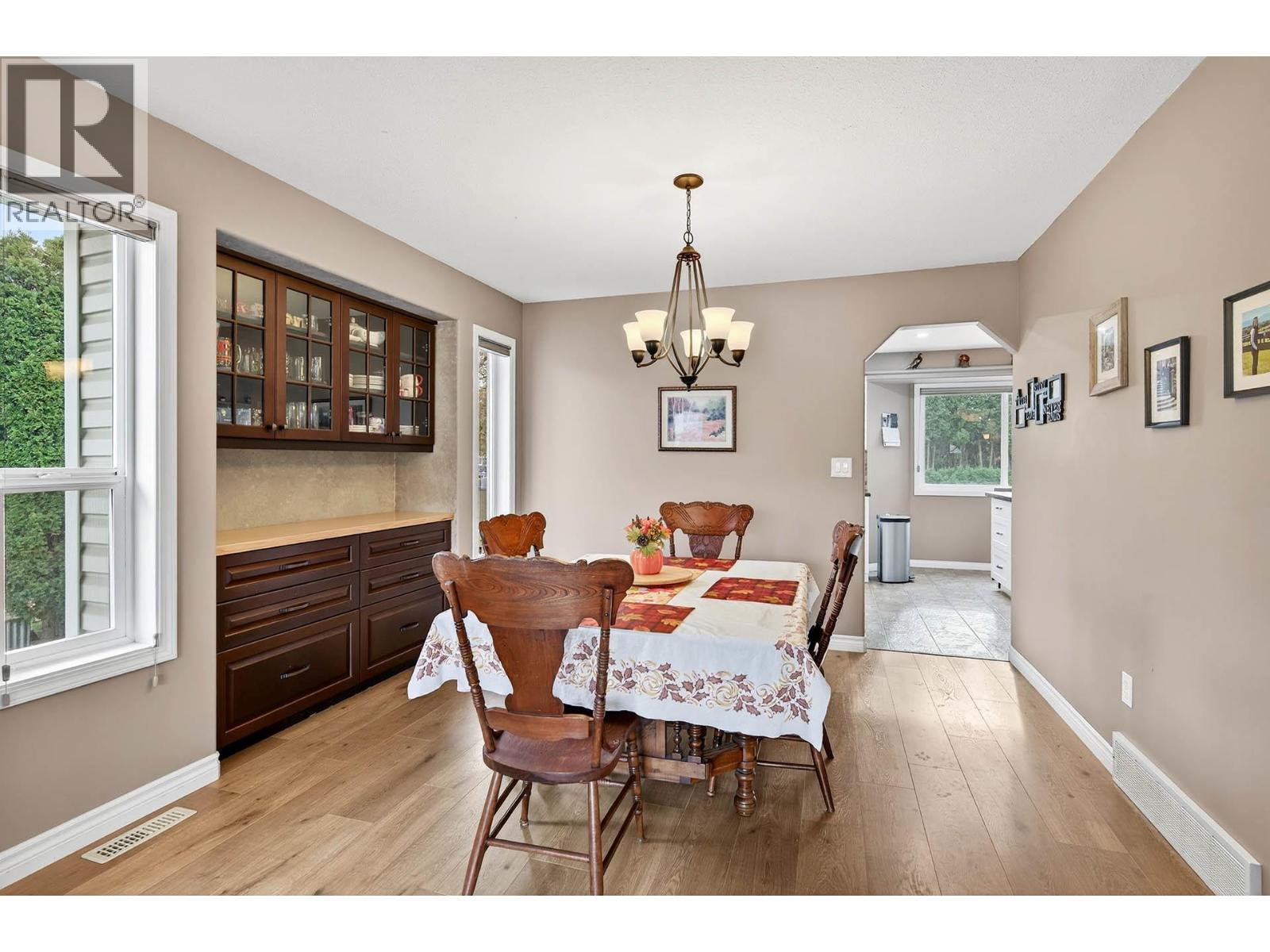 787 MORVEN Drive, Kamloops