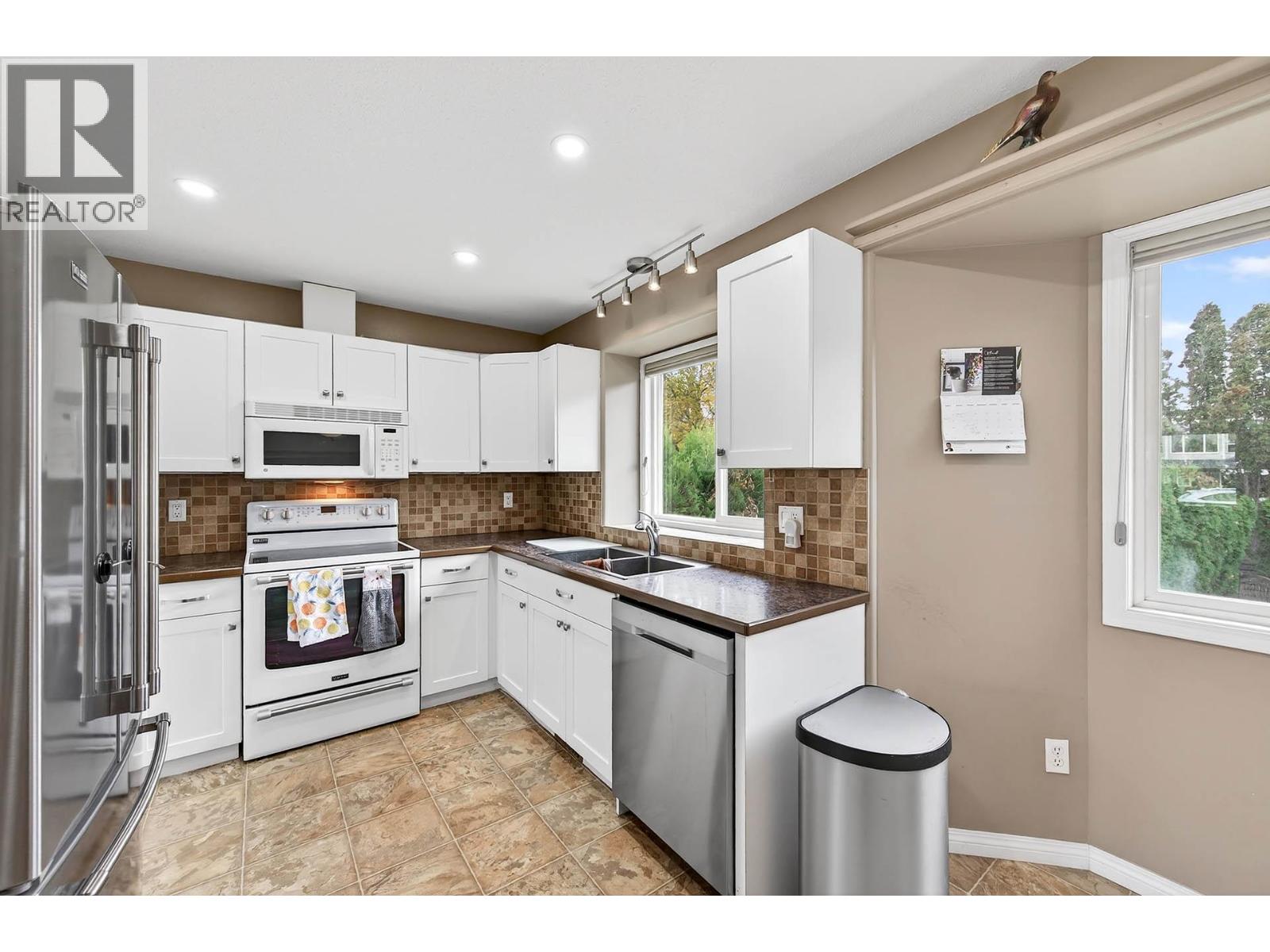 787 MORVEN Drive, Kamloops