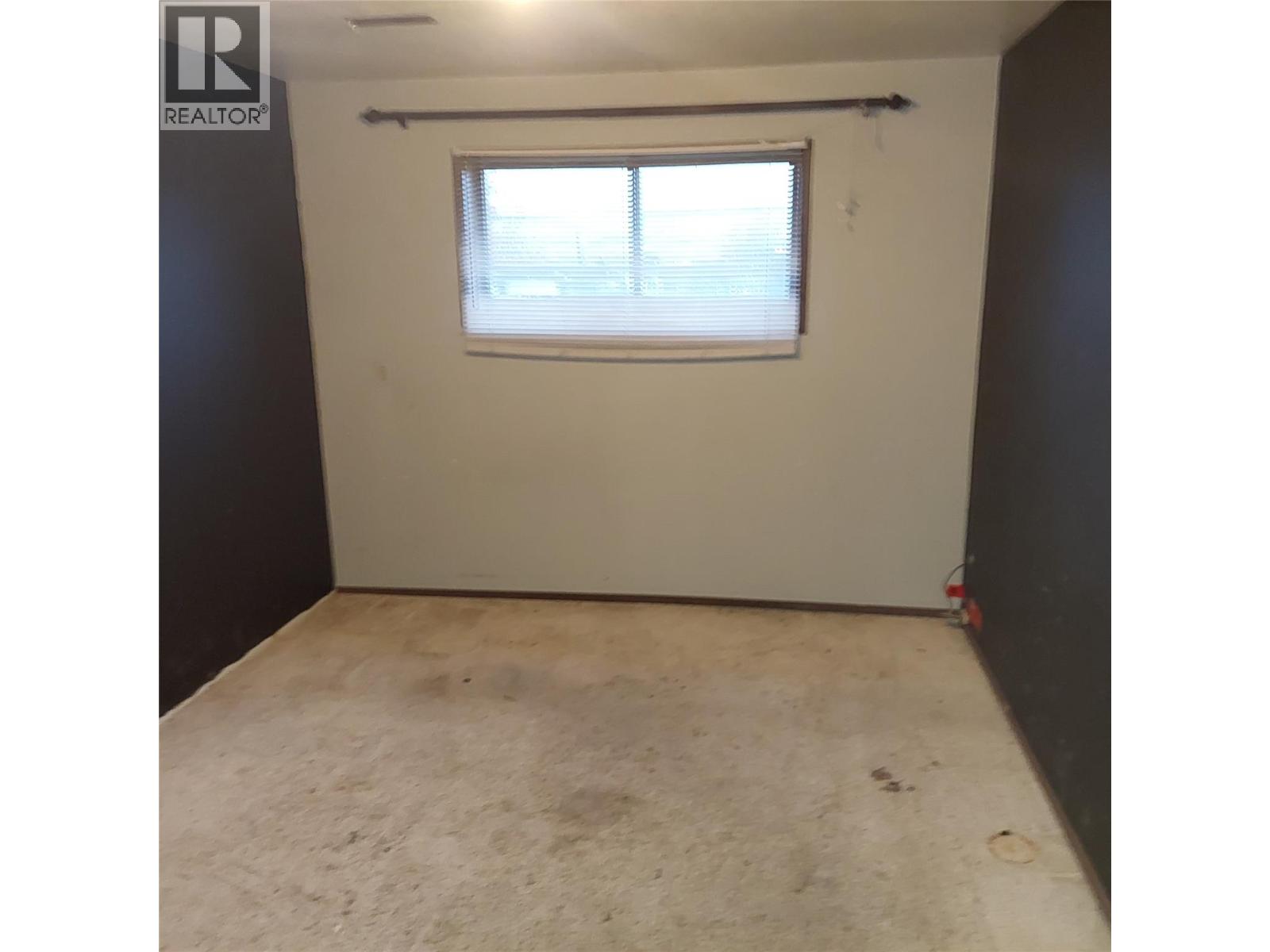  6942 Longacre Drive, Vernon