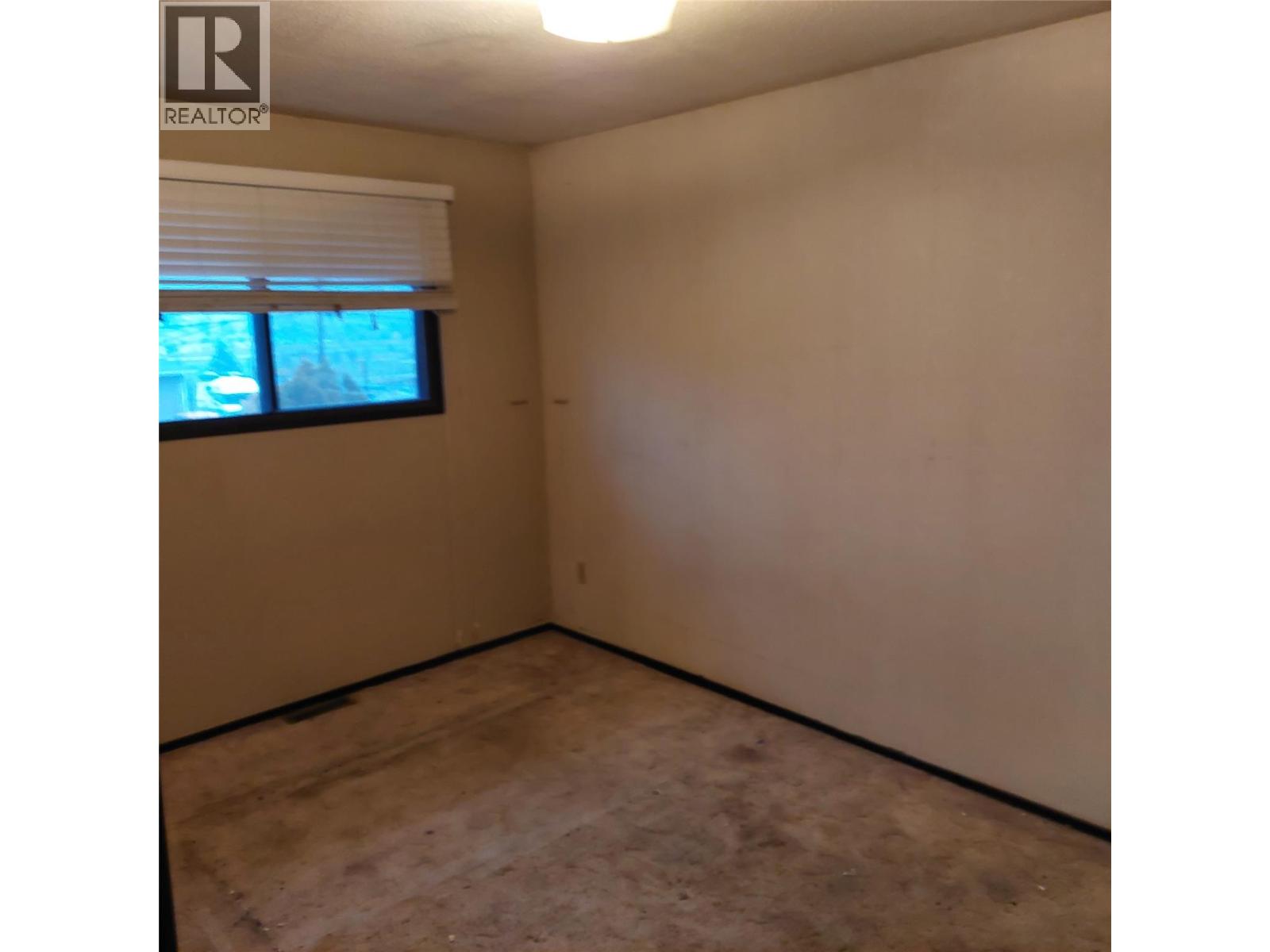  6942 Longacre Drive, Vernon