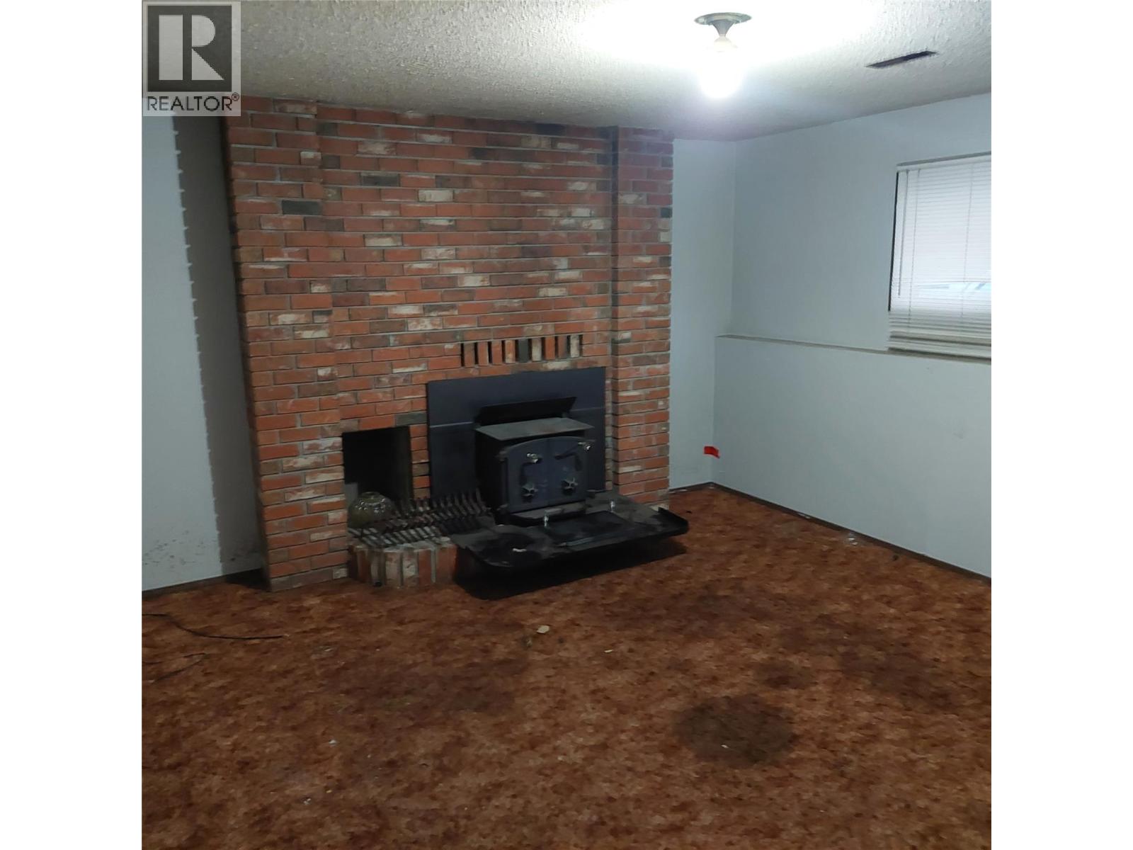  6942 Longacre Drive, Vernon