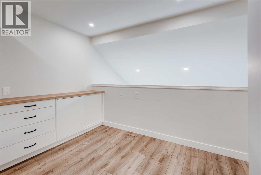 Single Family House 4 Level for Sale in  Millrise Lane SW Millrise Calgary 