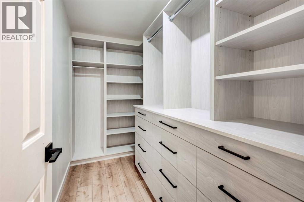 Single Family House 4 Level for Sale in  Millrise Lane SW Millrise Calgary 