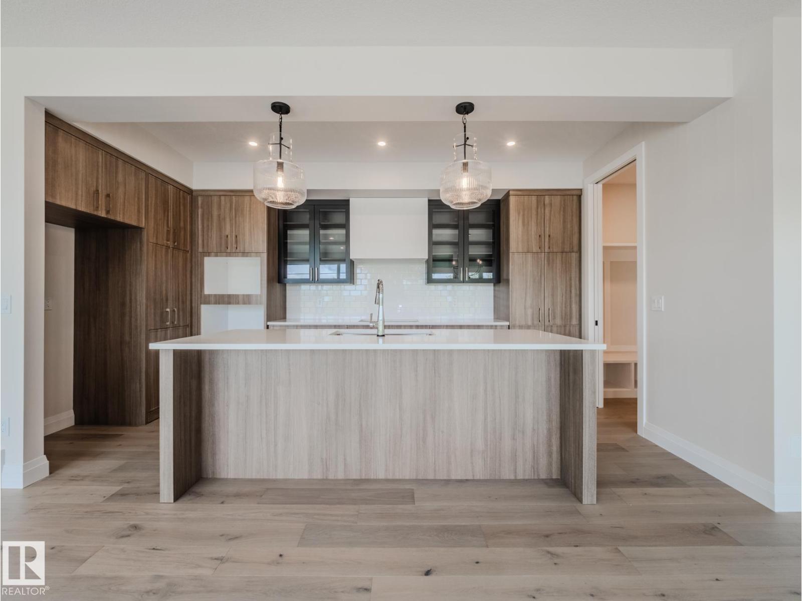 6704 CRAWFORD WY SW, Edmonton