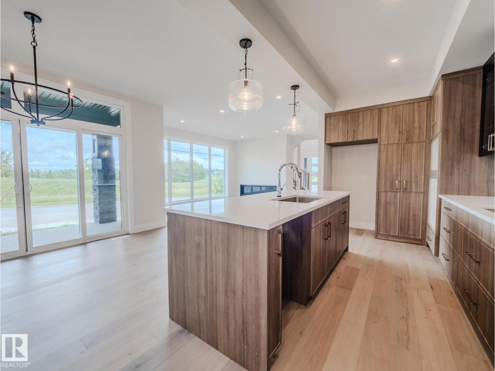 6704 CRAWFORD WY SW, Edmonton