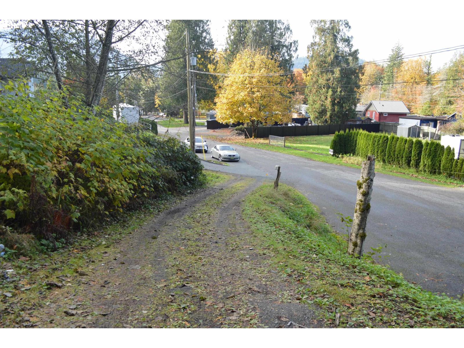 45992 GURNEY ROAD, Cultus Lake East, Cultus Lake