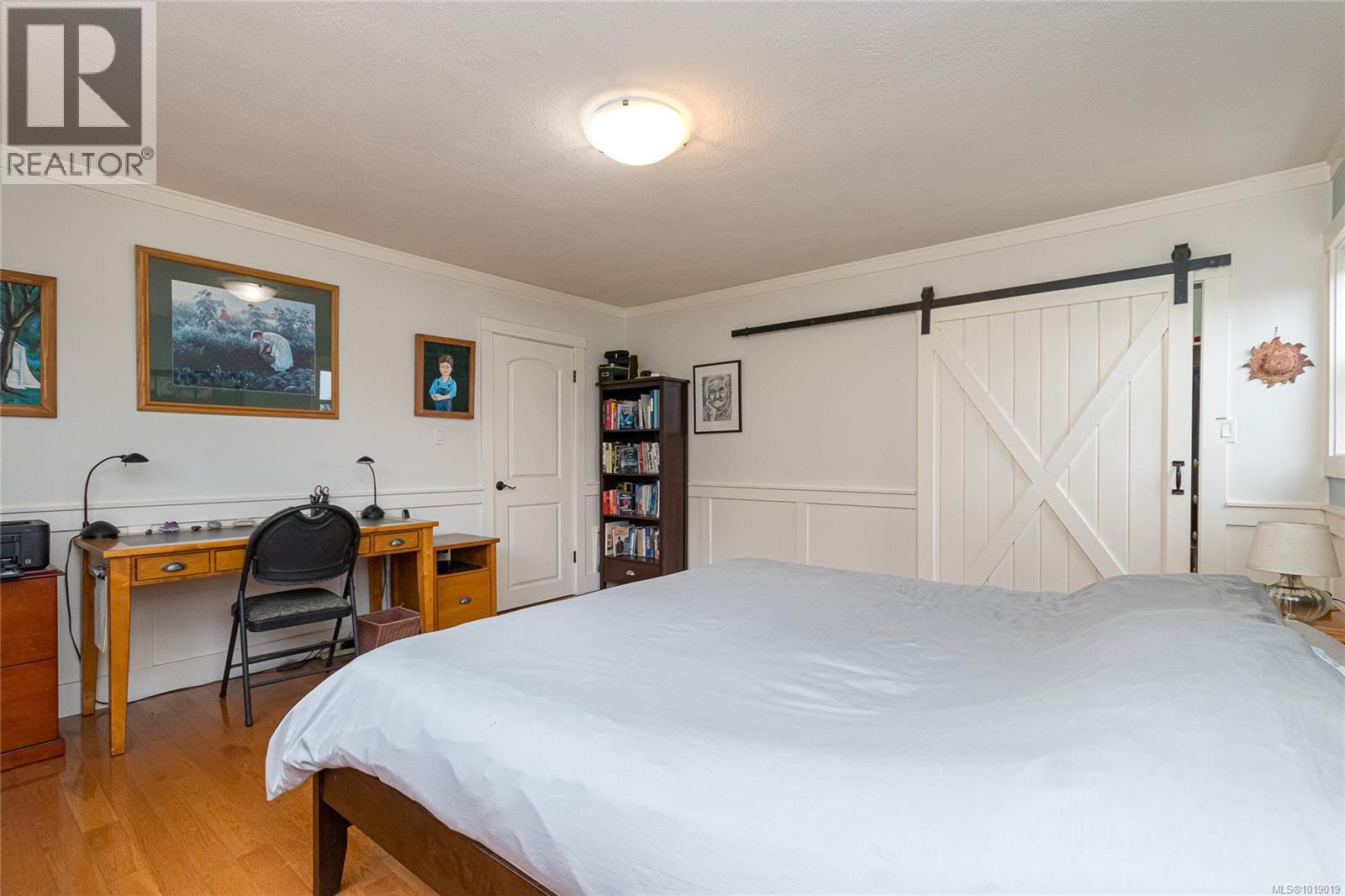 660 Frayne Rd, Mill Bay