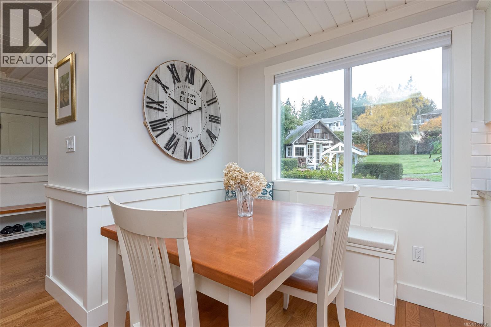 660 Frayne Rd, Mill Bay