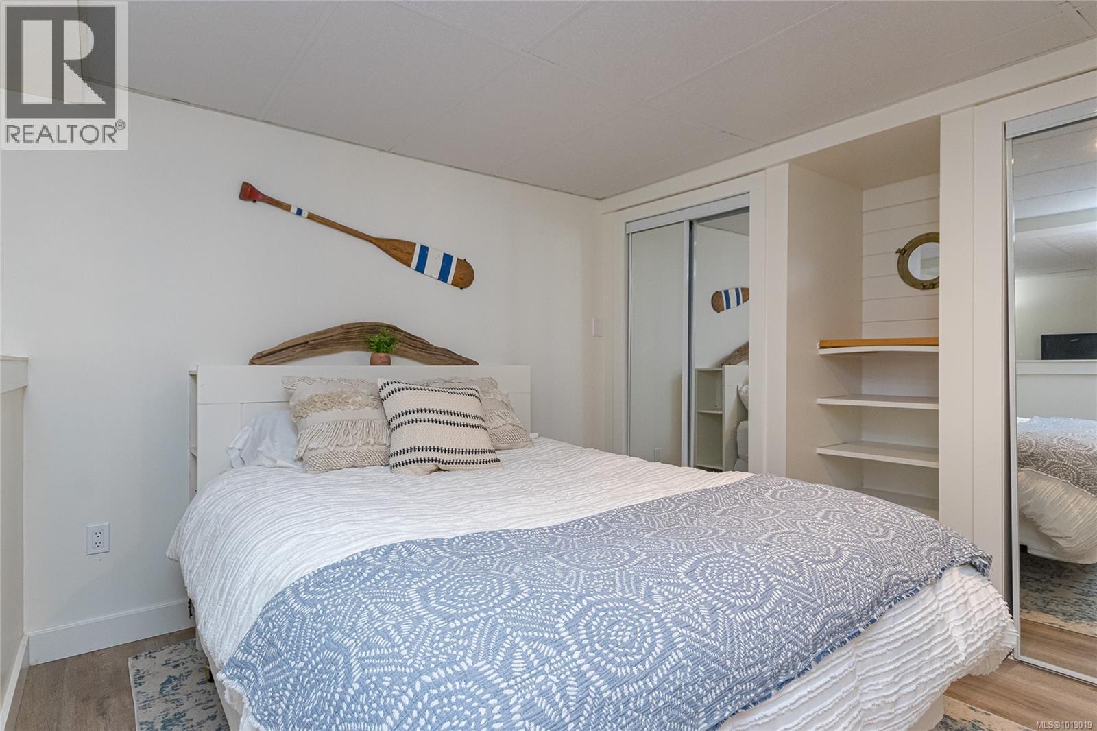 660 Frayne Rd, Mill Bay