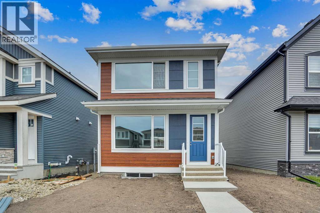 58 Corner Glen Common NE, Calgary, Alberta